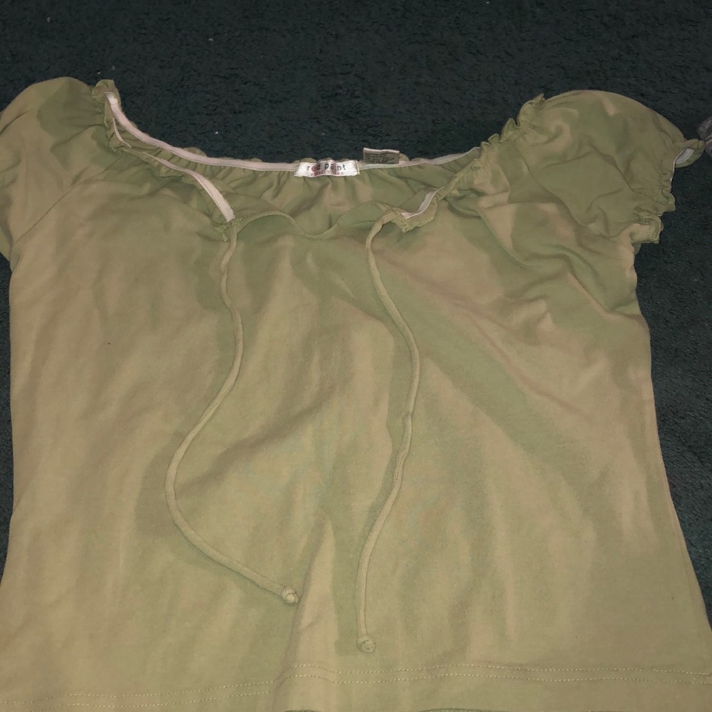 2 off the shoulder t-shirt YOU GET BOTH SHIRTS